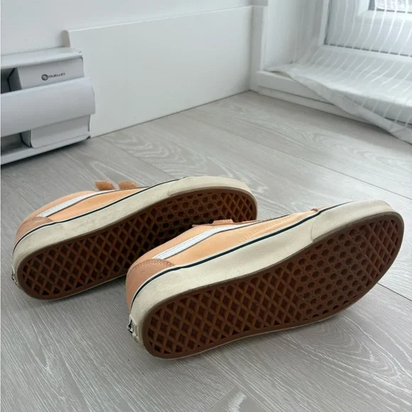 Vans Old Skool V Sneakers - Picture 5 of 5